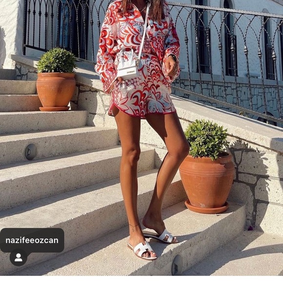 Zara printed shirt with scarf - Picture 8 of 16